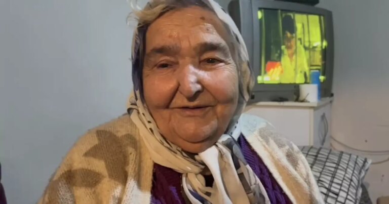 beykozda-gecekondu-zemininde-cokme-oluyor-80-yasindaki-kadin-kurtarildi-t4p9lmLv.jpg