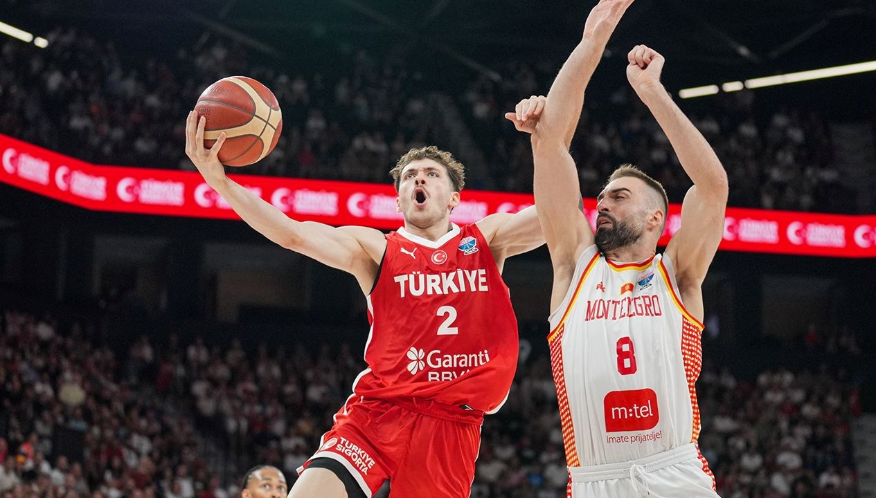 12-dev-adamin-eurobasket-kadrosu-aciklandi-84S4LqHt.jpg